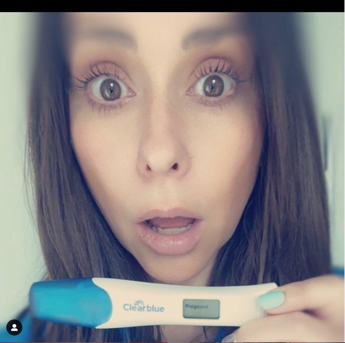 Jennifer Love Hewitt hamile