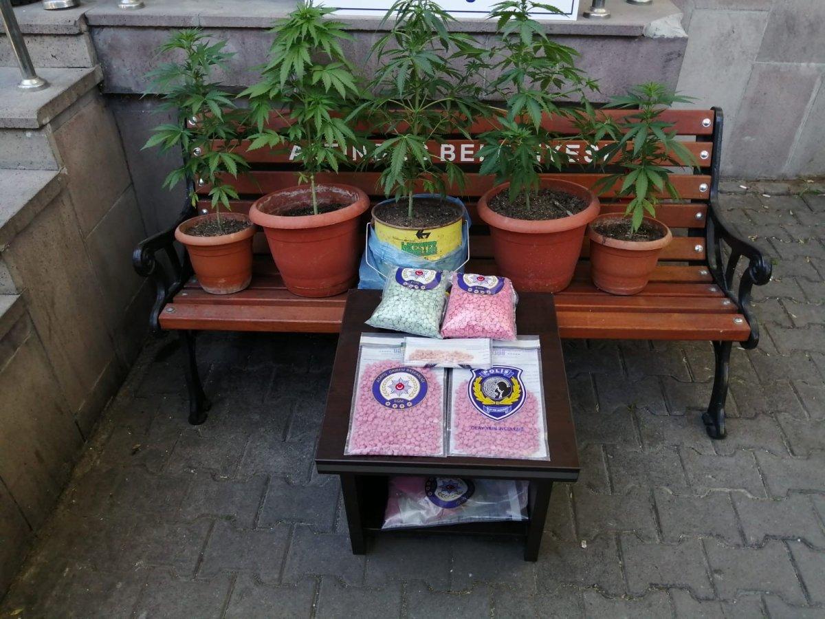 Ankara'da uyuşturucu operasyonu: 2 gözaltı