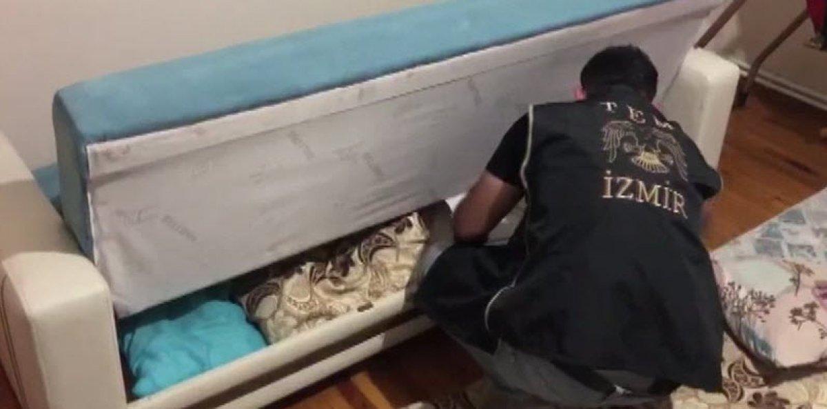 İzmir’de FETÖ operasyonu: 35 gözaltı