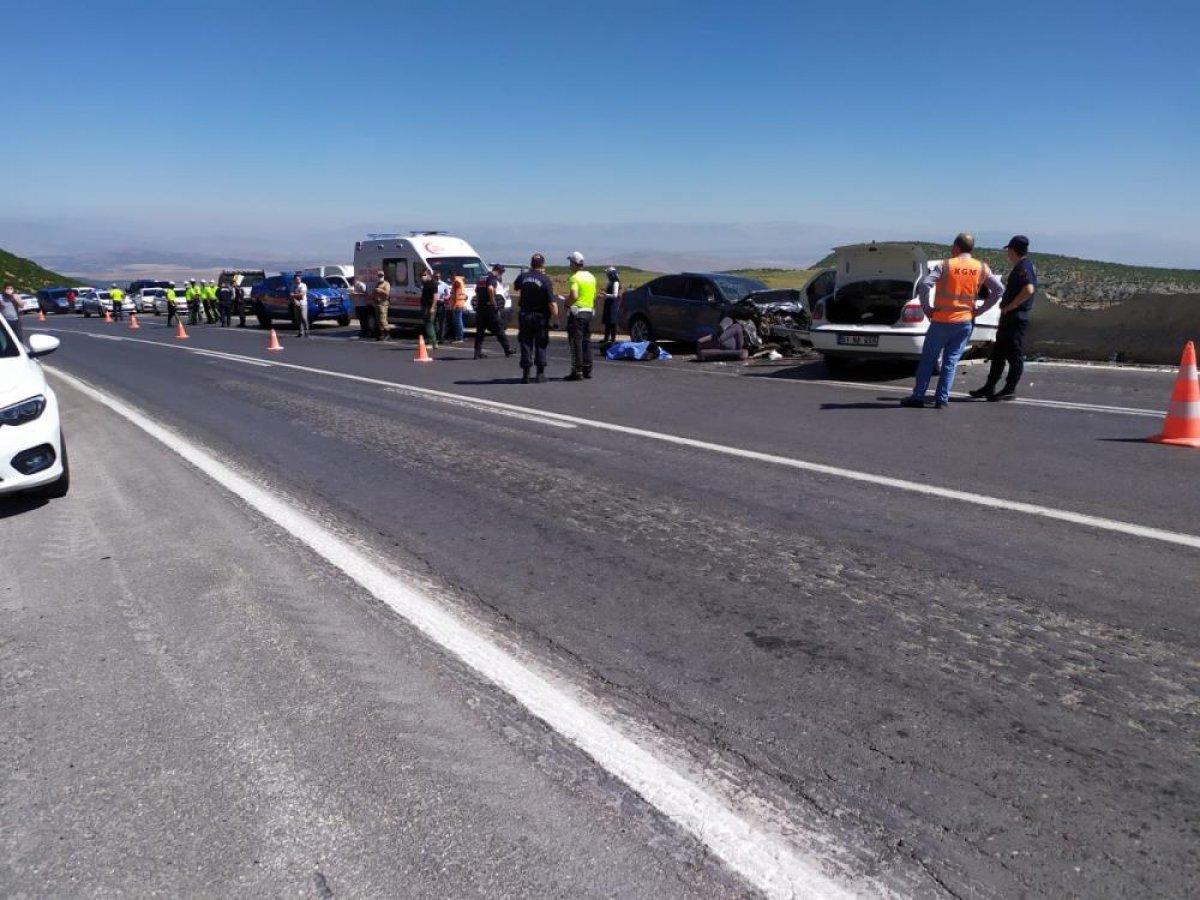 Gaziantep'te zincirleme kaza: 2 ölü, 8 yaralı