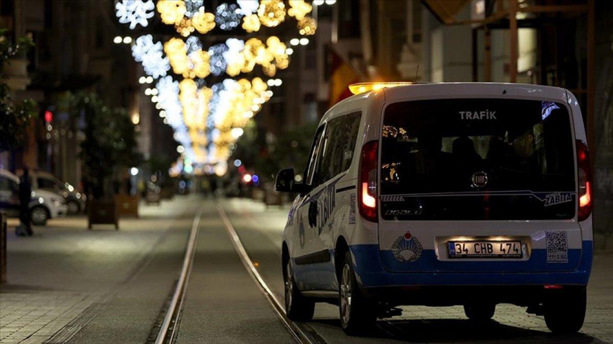 Hafta sonu sokağa çıkma kısıtlaması başladı