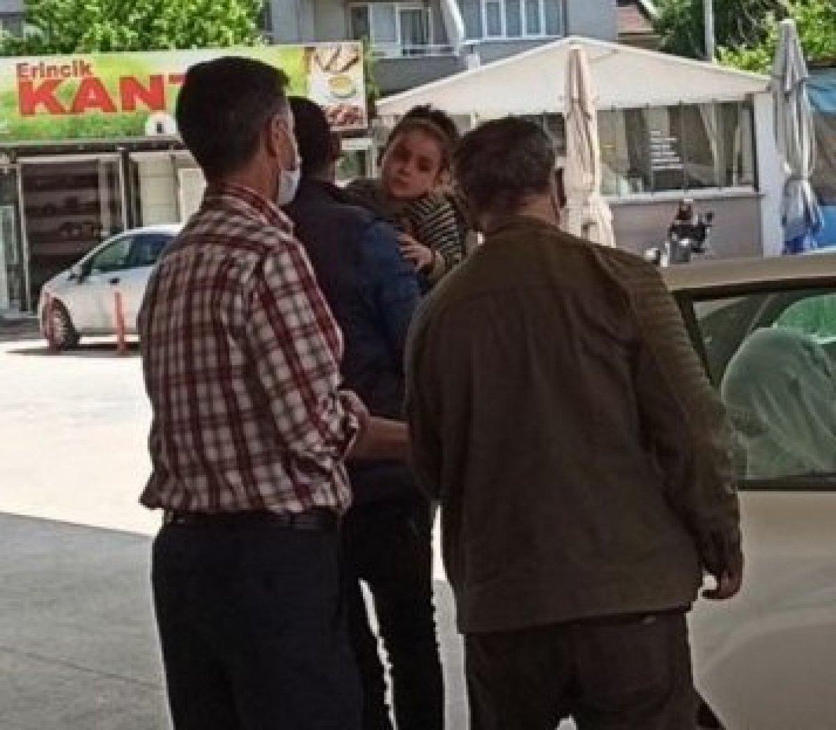 Bursa'da sokakta buldukları ilaçları içen ikizler hastaneye kaldırıldı