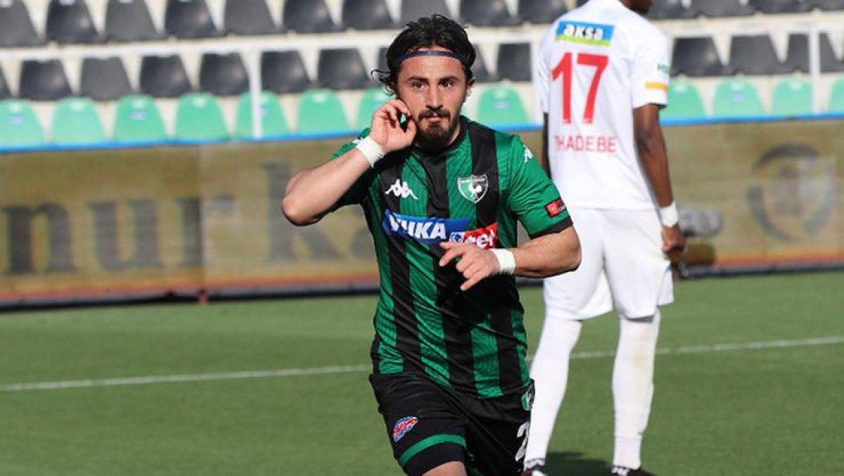 Recep Niyaz sözleşmesini feshetti