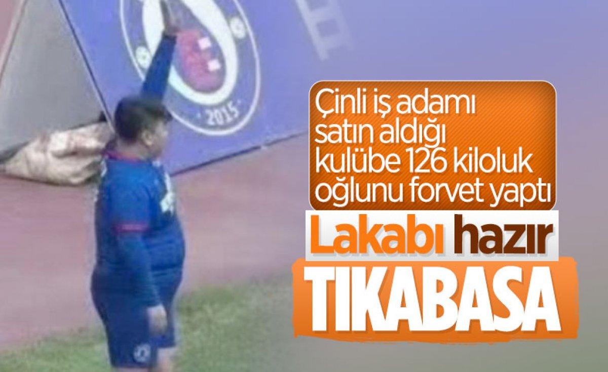 126 kiloluk futbolcunun maç görüntüleri