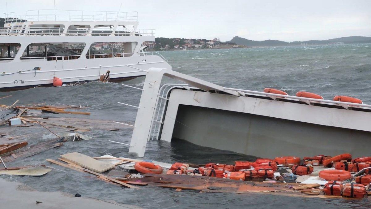 Ayvalık'ta şiddetli fırtına