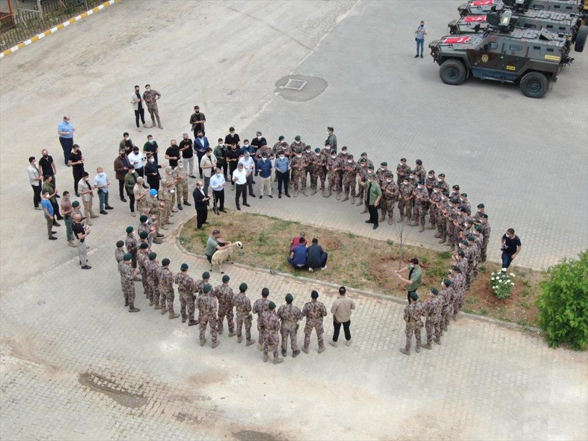 Tunceli'de PÖH timleri dualarla Suriye'ye uğurlandı