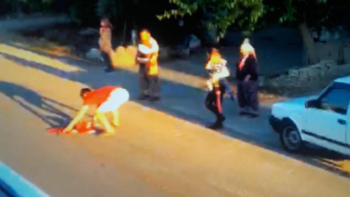 Fethiye Belediye Başkanı Alim Karaca'dan tepki çeken bayrak dağıtımına cevap