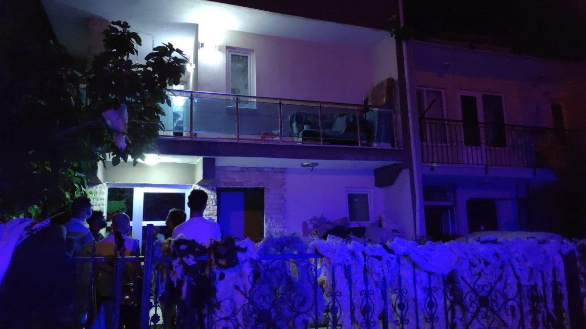 Denizli’de silahla oynayan çocuk, annesini vurdu