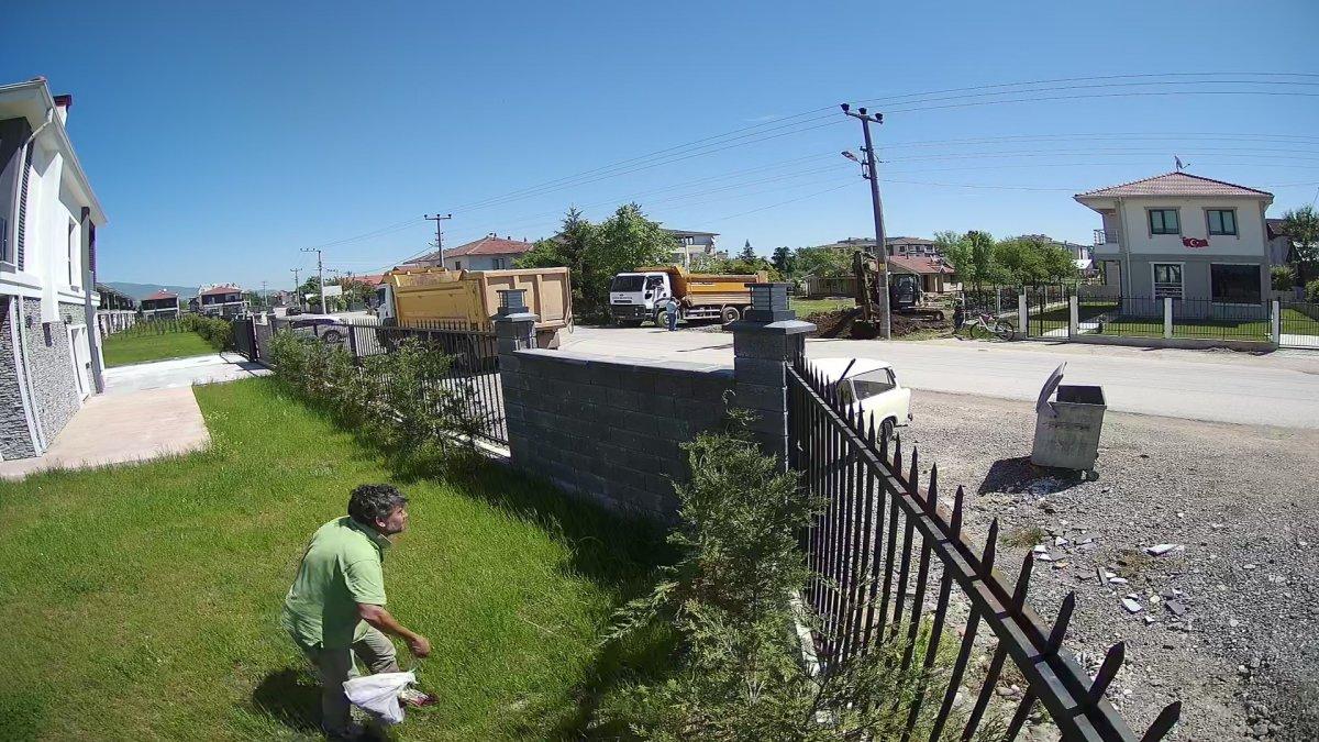 Düzce’de üşengeçlik yapan adam fenomen oldu