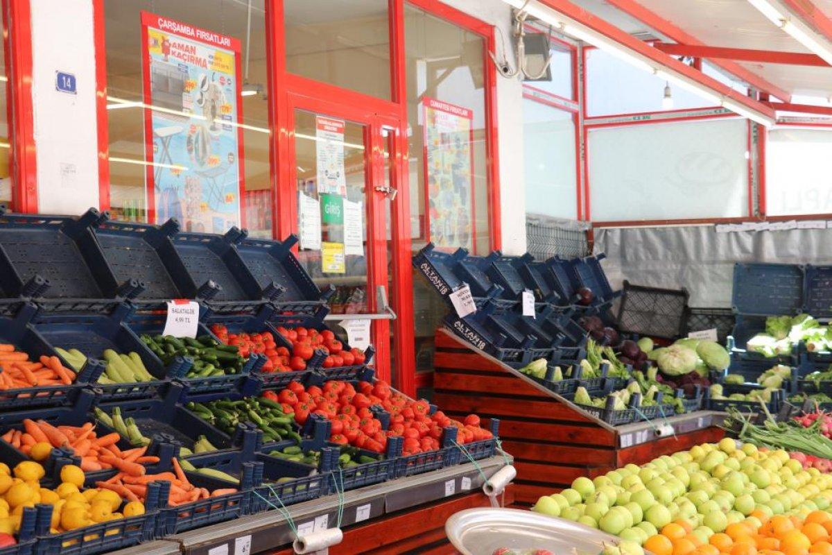 Yalova'da 'maske' uyarısı yapan çalışan darbedildi