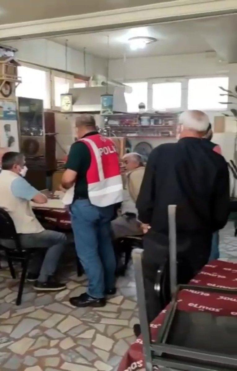 Gaziosmanpaşa'da kahvehane baskını