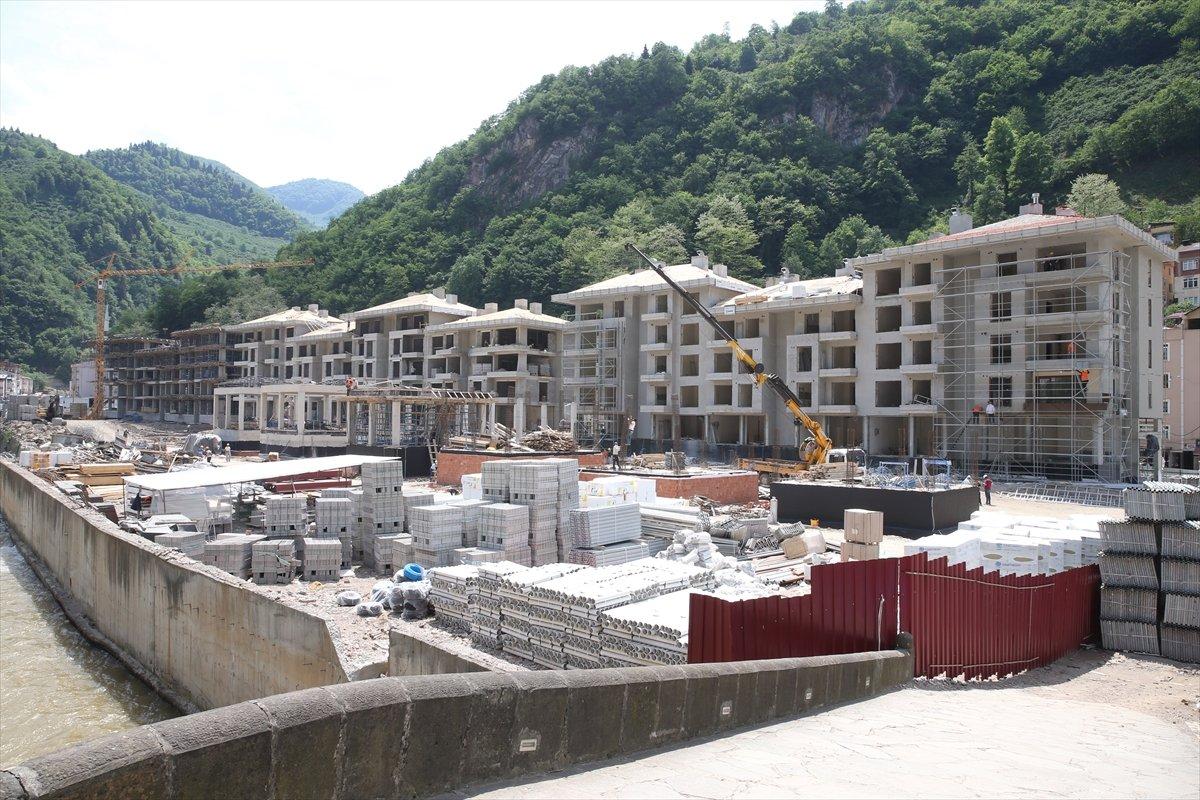 Giresun Dereli'de yeni yapıların inşasında sona doğru