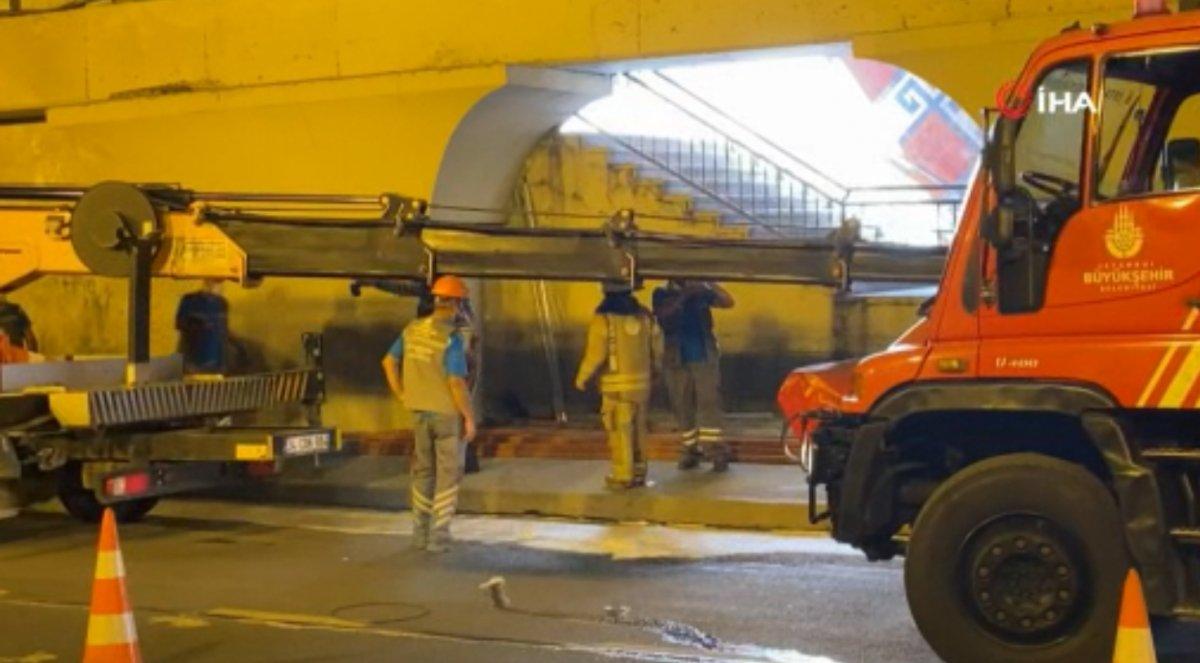 Topkapı alt geçidinde onarım çalışmaları sırasında yangın çıktı