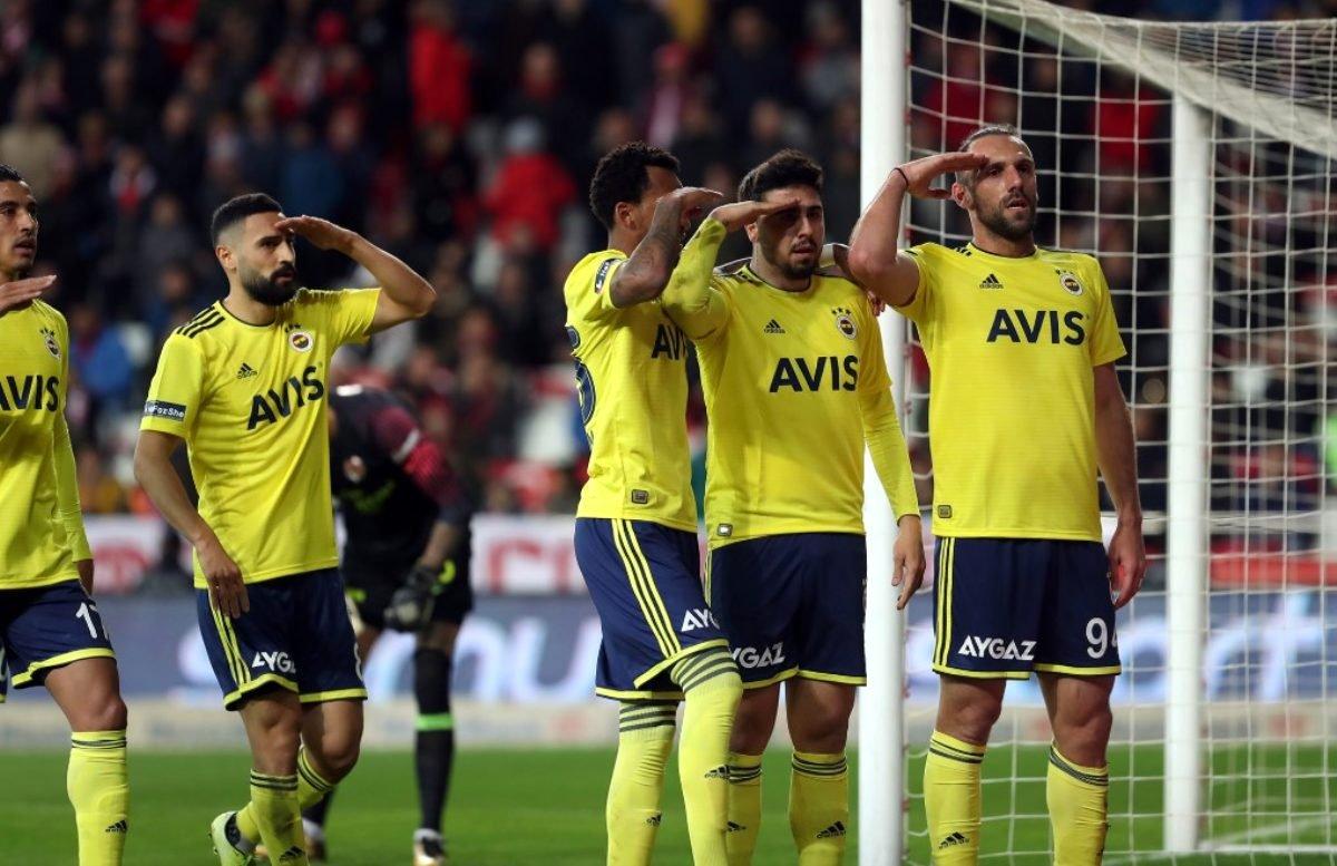 Lazio'dan Ozan Tufan'a karşılık Vedat Muriç önerisi