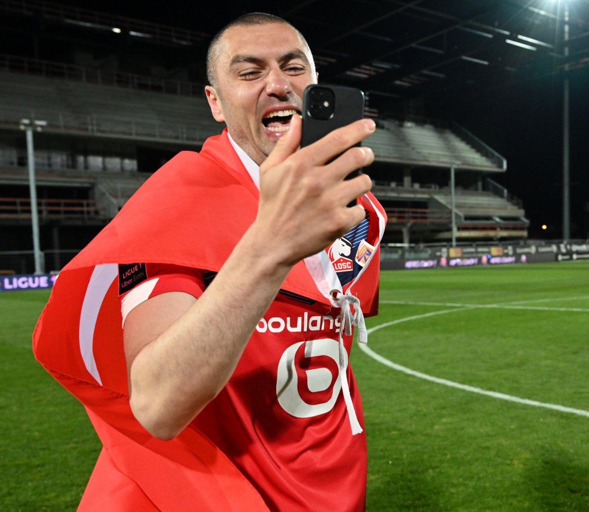 Burak Yılmaz: Anneciğim şampiyon olduk