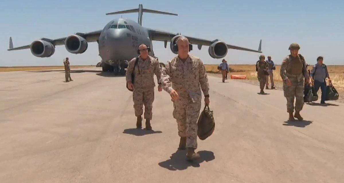 ABD'li komutanlardan terör örgütü YPG'ye ziyaret