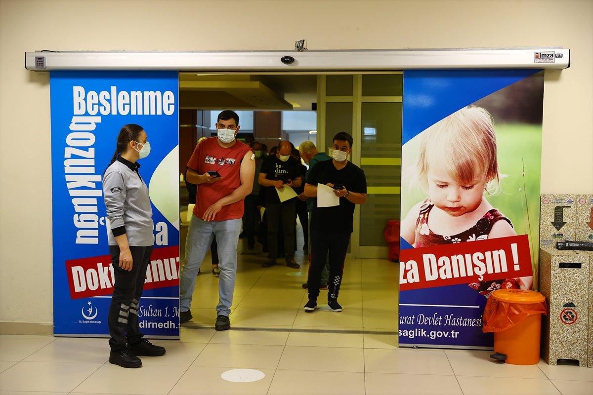 Türkiye'de uygulanan aşı miktarı 27 milyon 860 bin 302 oldu