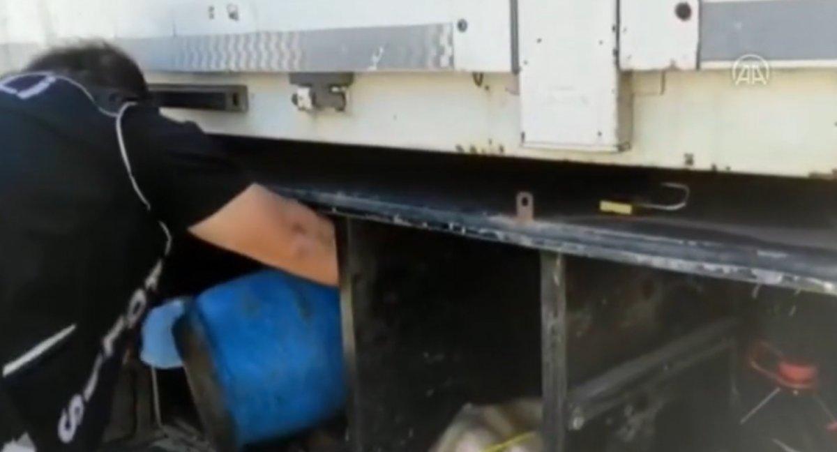 Kocaeli’de mutfak tüpünün içinden metamfetamin çıktı