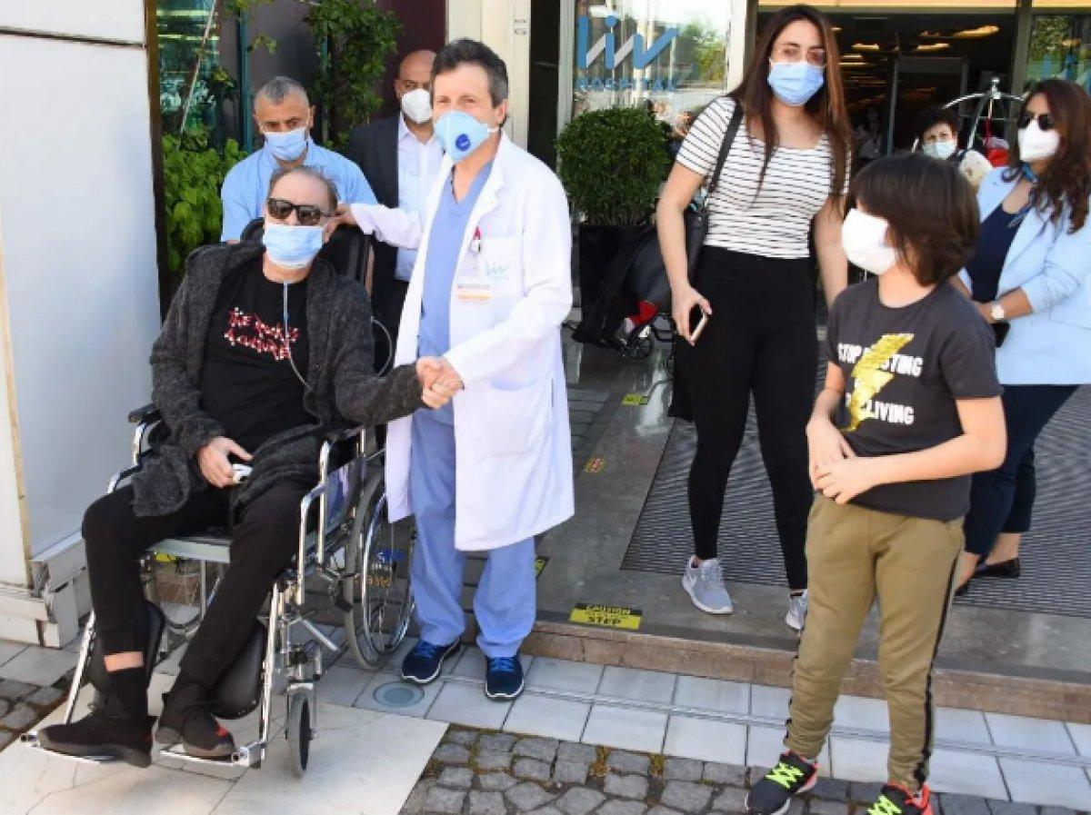 Koronavirüs tedavisi gören Burak Sergen taburcu oldu