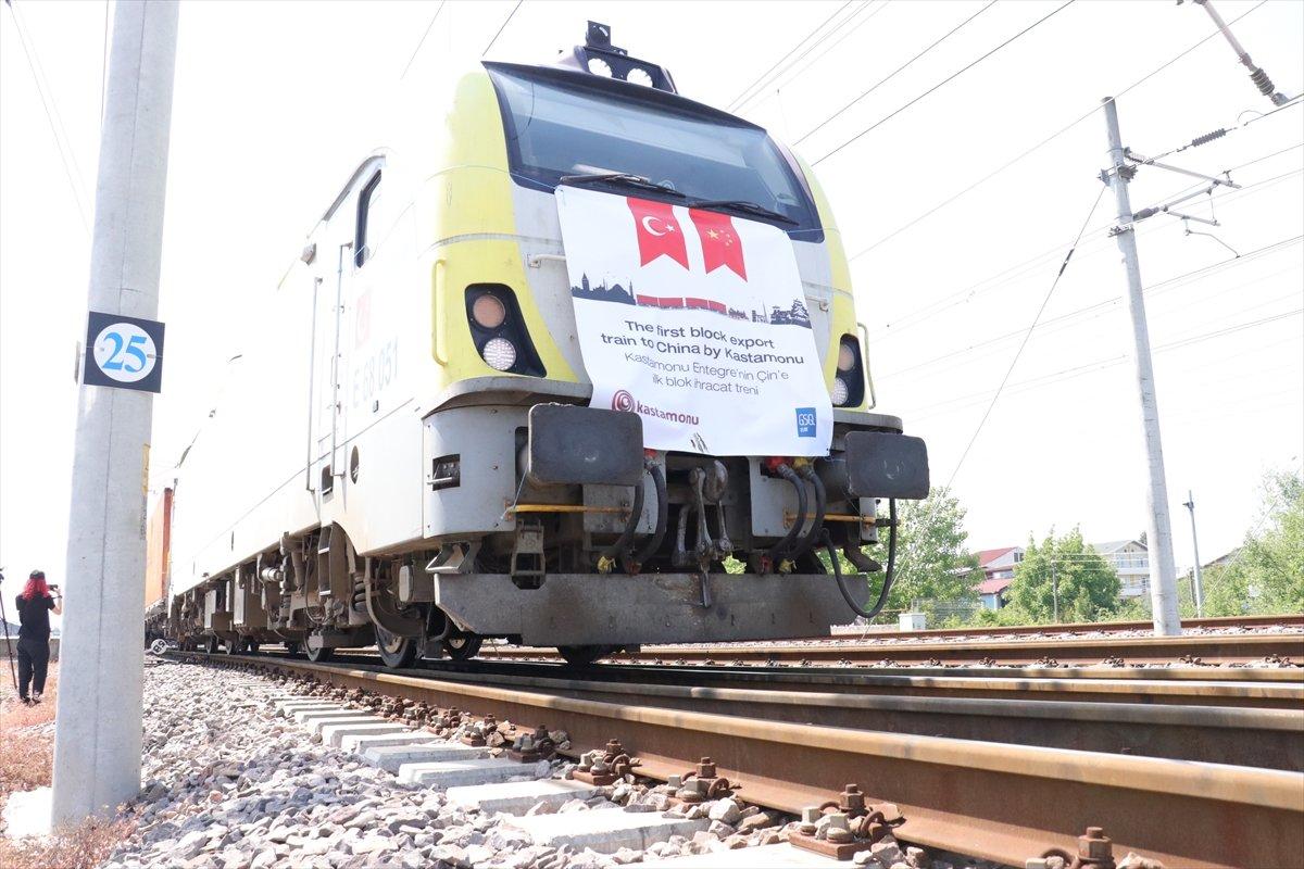 İhracat trenleri Çin'e doğru yola çıktı