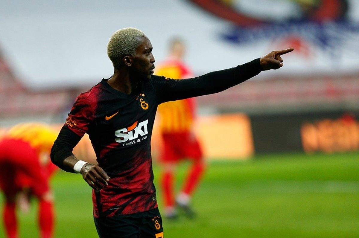 Galatasaray Henry Onyekuru’ya veda ediyor