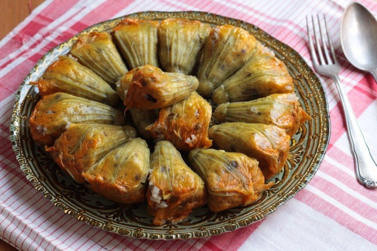 Hem saksıda, hem tabakta: Yenilebilir çiçekler hangileri?