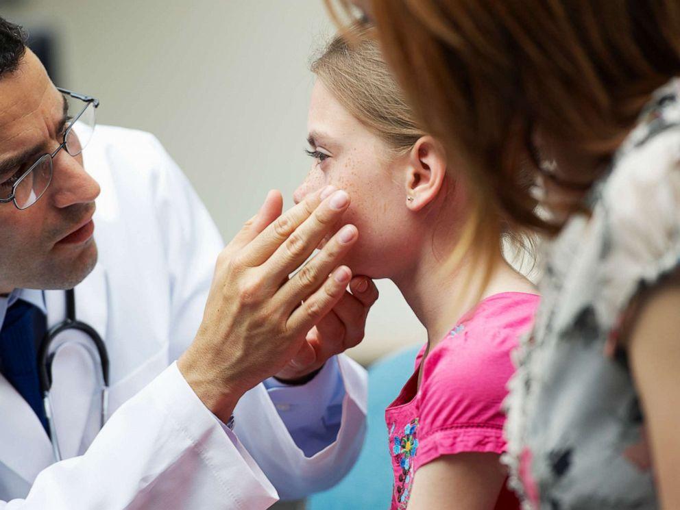 Yetişkinler de çocuklar kadar risk altında