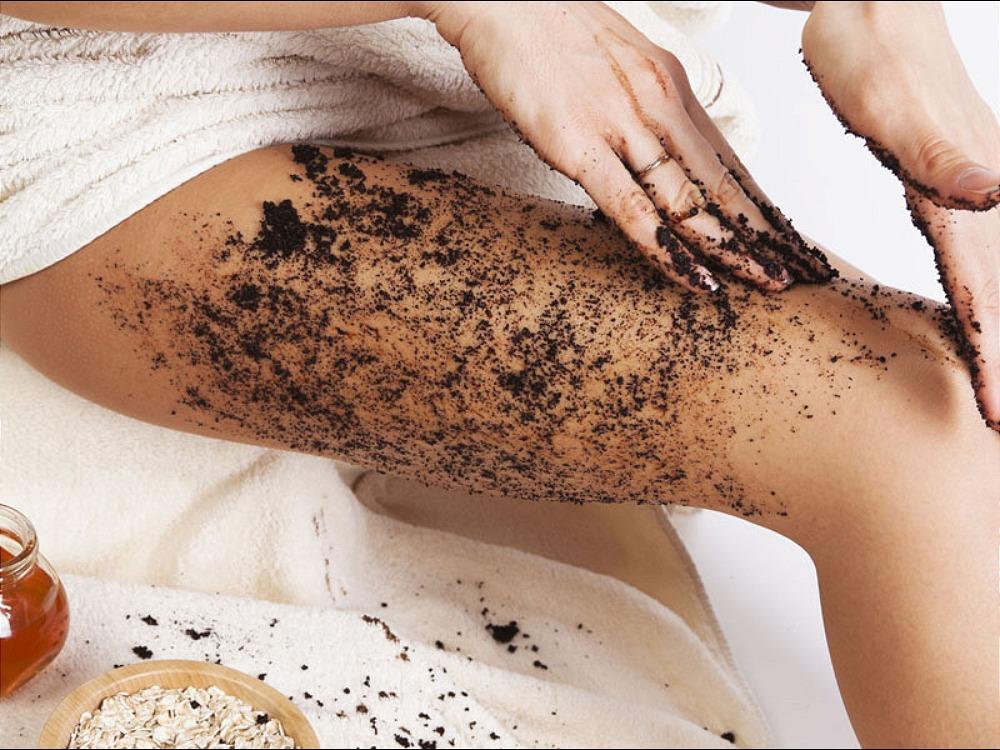 Doğal güzelliğinizi uyandıracak kahveli 5 tarif