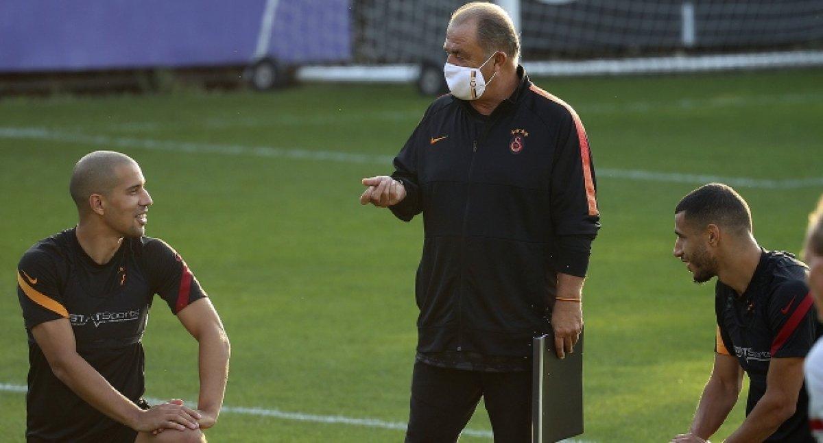 Galatasaray'da başkan adayları Feghouli'yi istemiyor