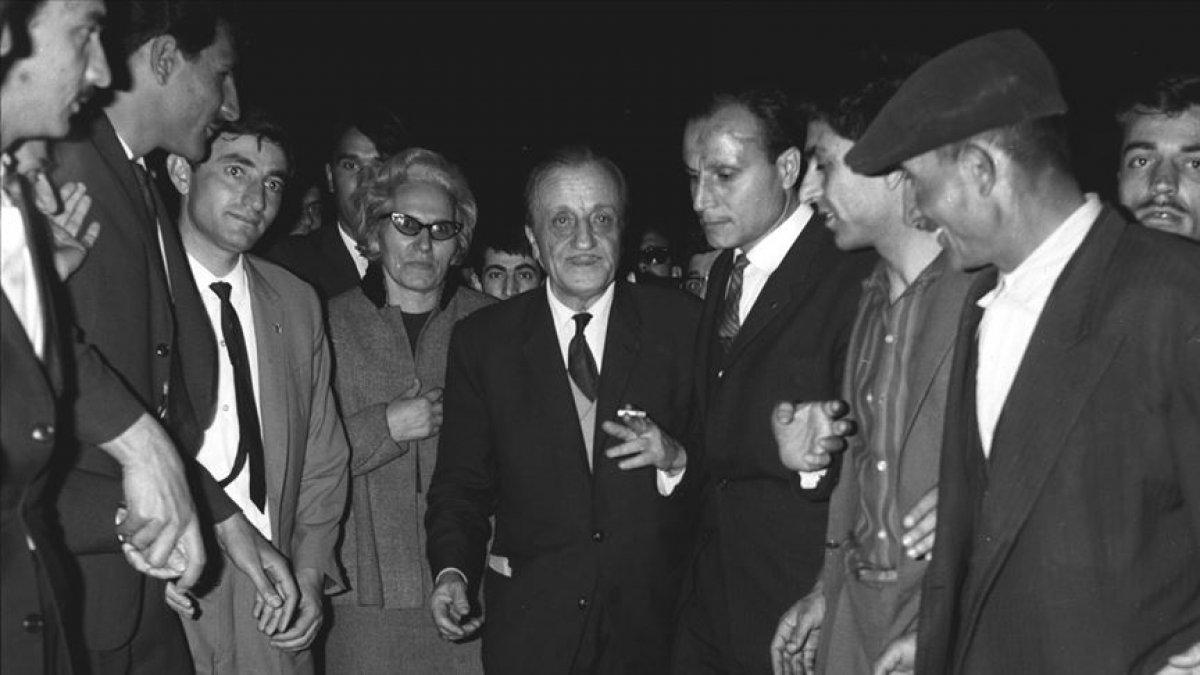 Fikirlerini çilesiyle yoğuran sanatkar: Necip Fazıl Kısakürek