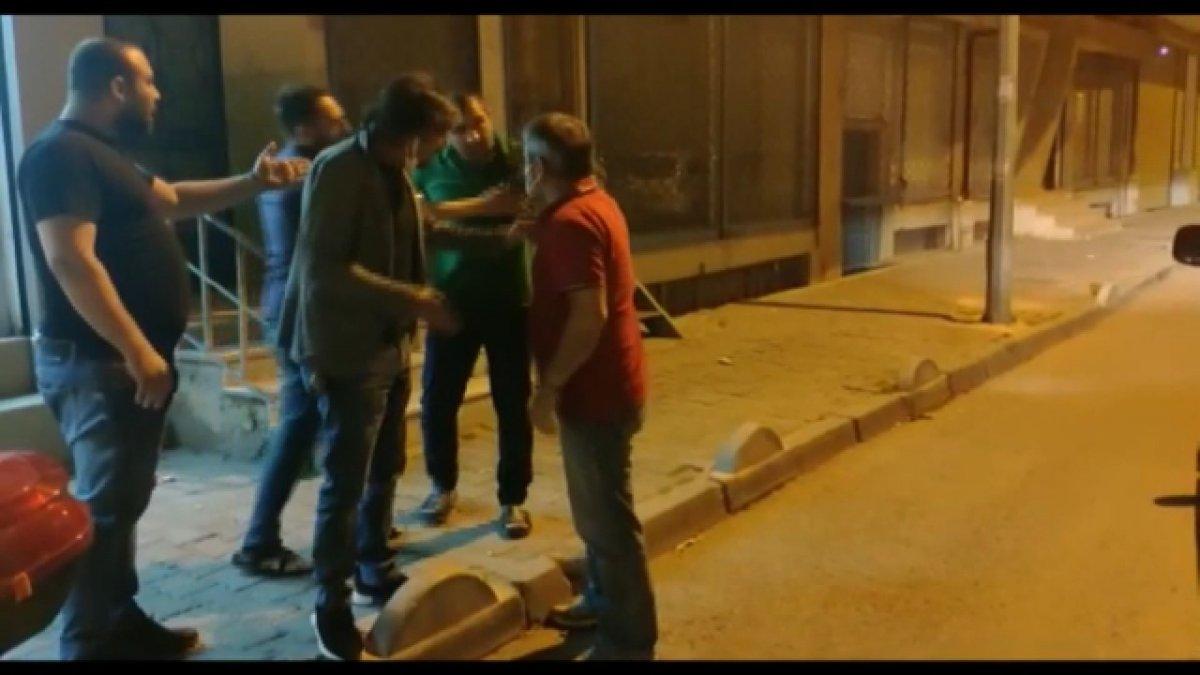 Bağcılar'da park kavgası: Komşuları tarafından darbedildiler