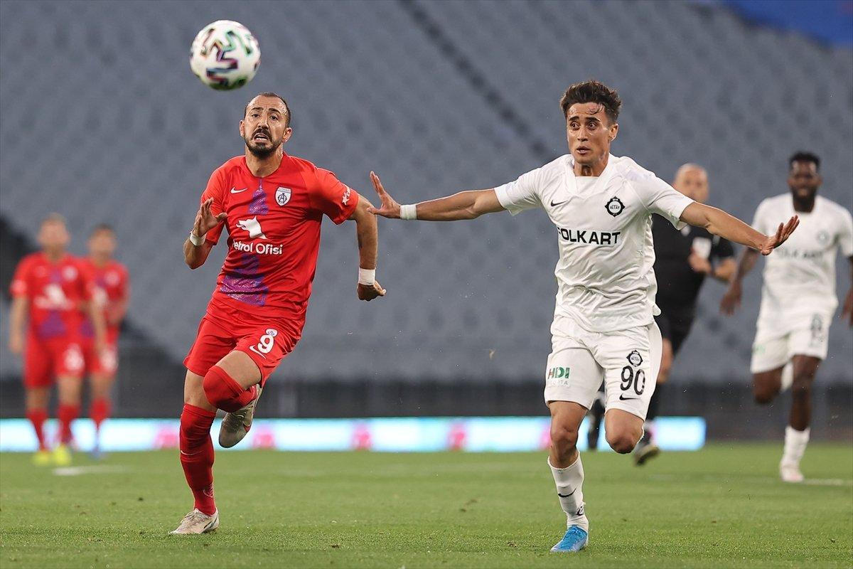 Altay Süper Lig'e yükseldi