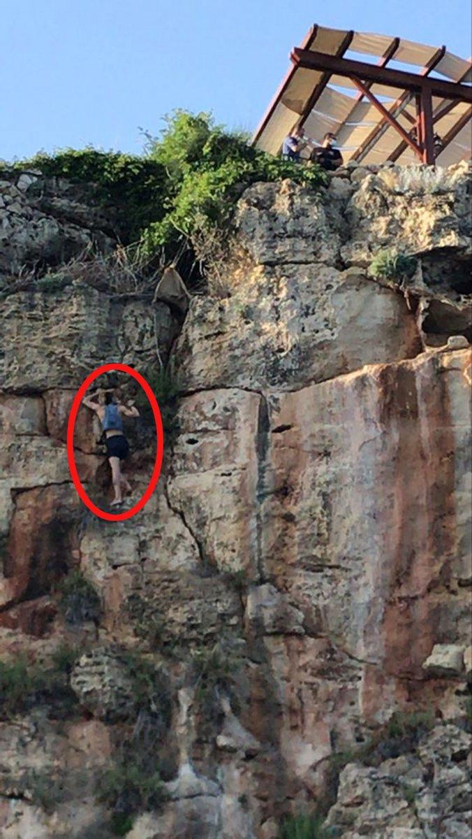 Antalya'da falezlerde mahsur kaldı