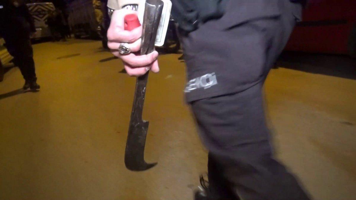 Bursa'da tüfekle bekçilerin üzerine yürüdü