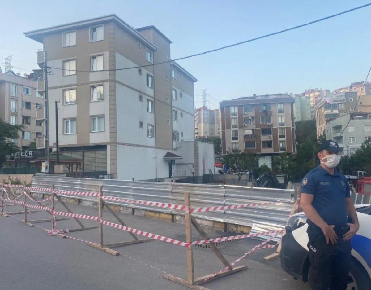 Pendik’te istinat duvarı çöktü