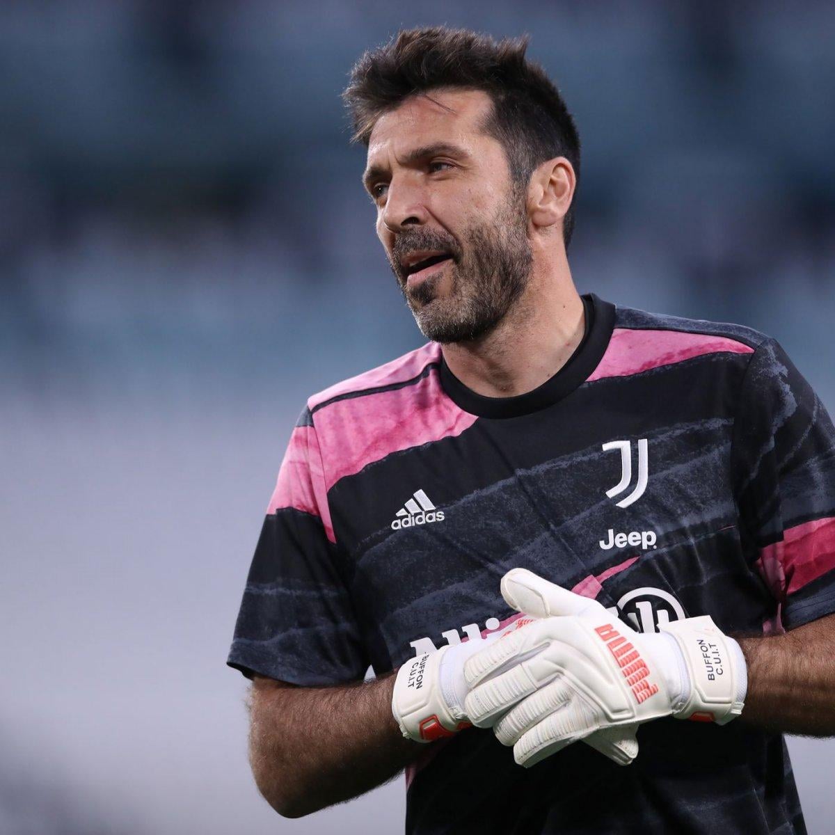 Gianluigi Buffon için Benfica iddiası