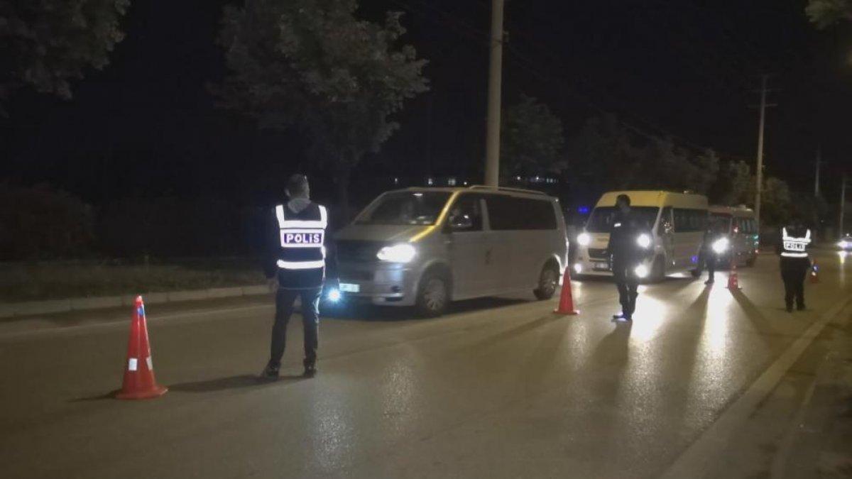 Yalova'da uygulama noktasından kaçan şahıs, polis memurunu şehit etti