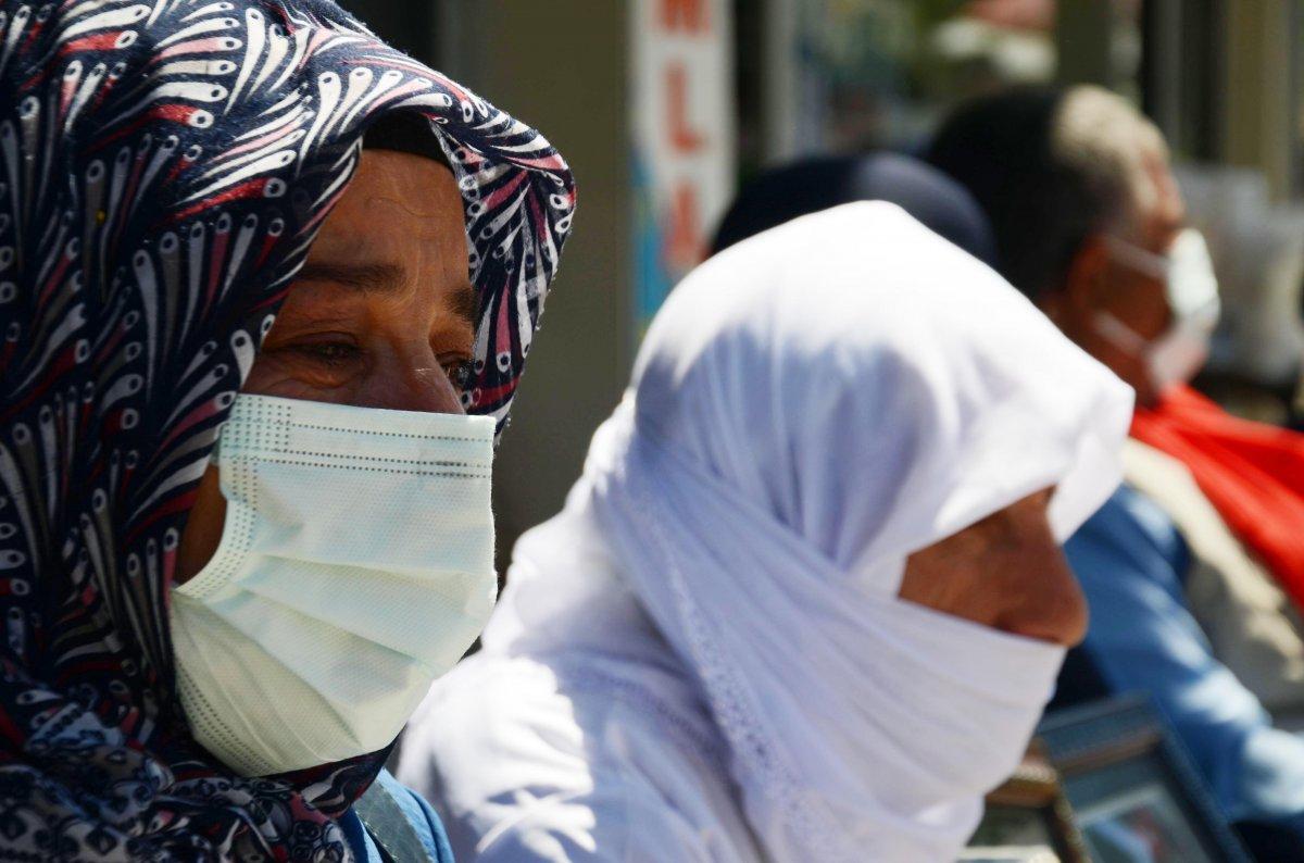 Muş’ta, evlat nöbetine katılan ailelerin sayısı artıyor