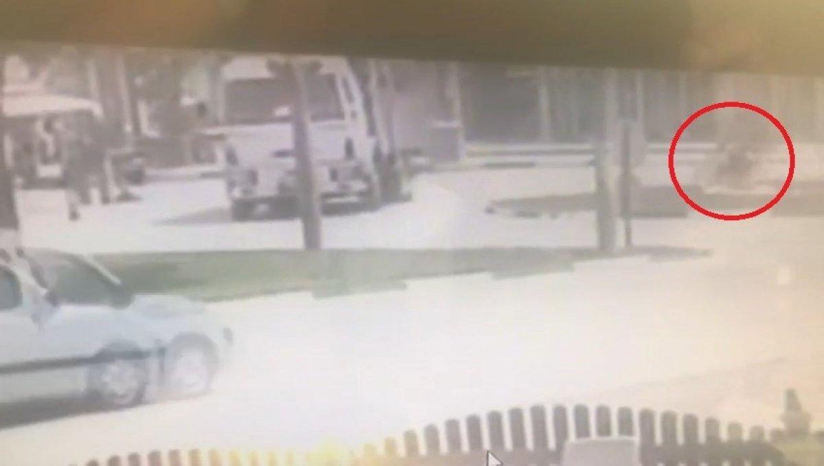 Bursa'da kamyonun altında kalan genç hayatını kaybetti