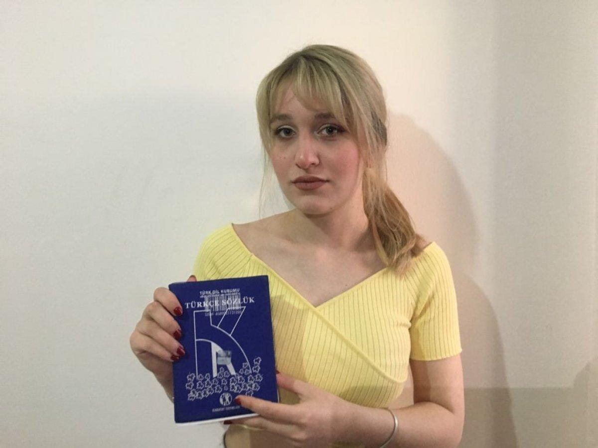 Eskişehir’de internetten cep telefonu sipariş etti, Türkçe sözlük gönderildi