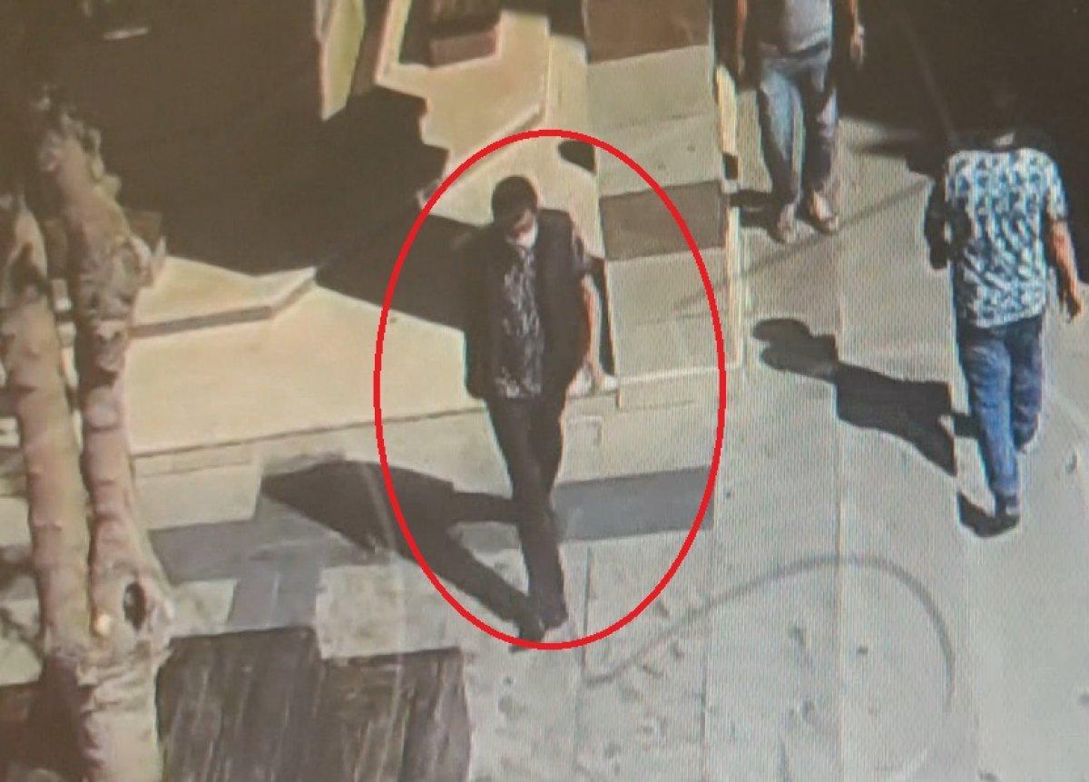 Mersin’de polis olduğunu söyleyip hırsızlık yaptı