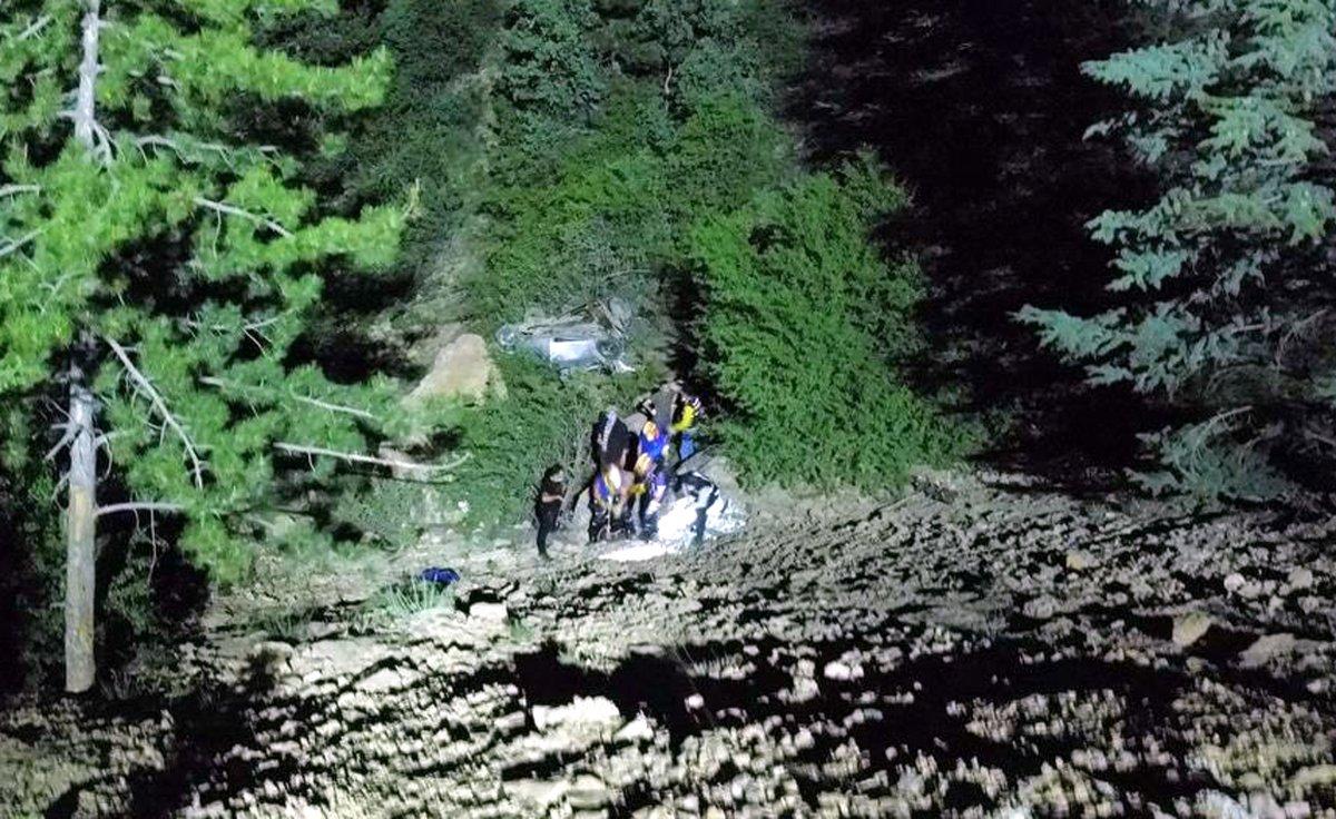 Afyonkarahisar'da otomobil uçuruma yuvarlandı: 1 ölü, 4 yaralı