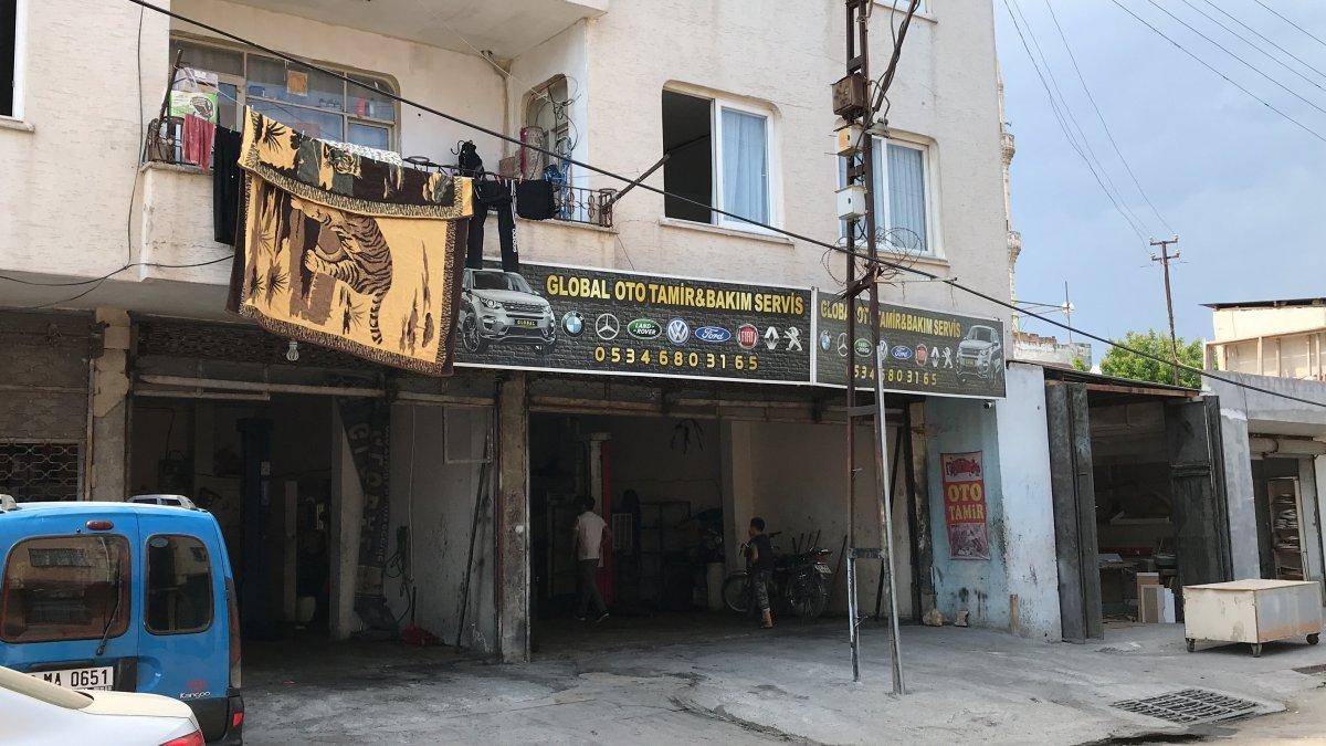 Mersin’de 2 yaşındaki çocuk, balkondan düştü