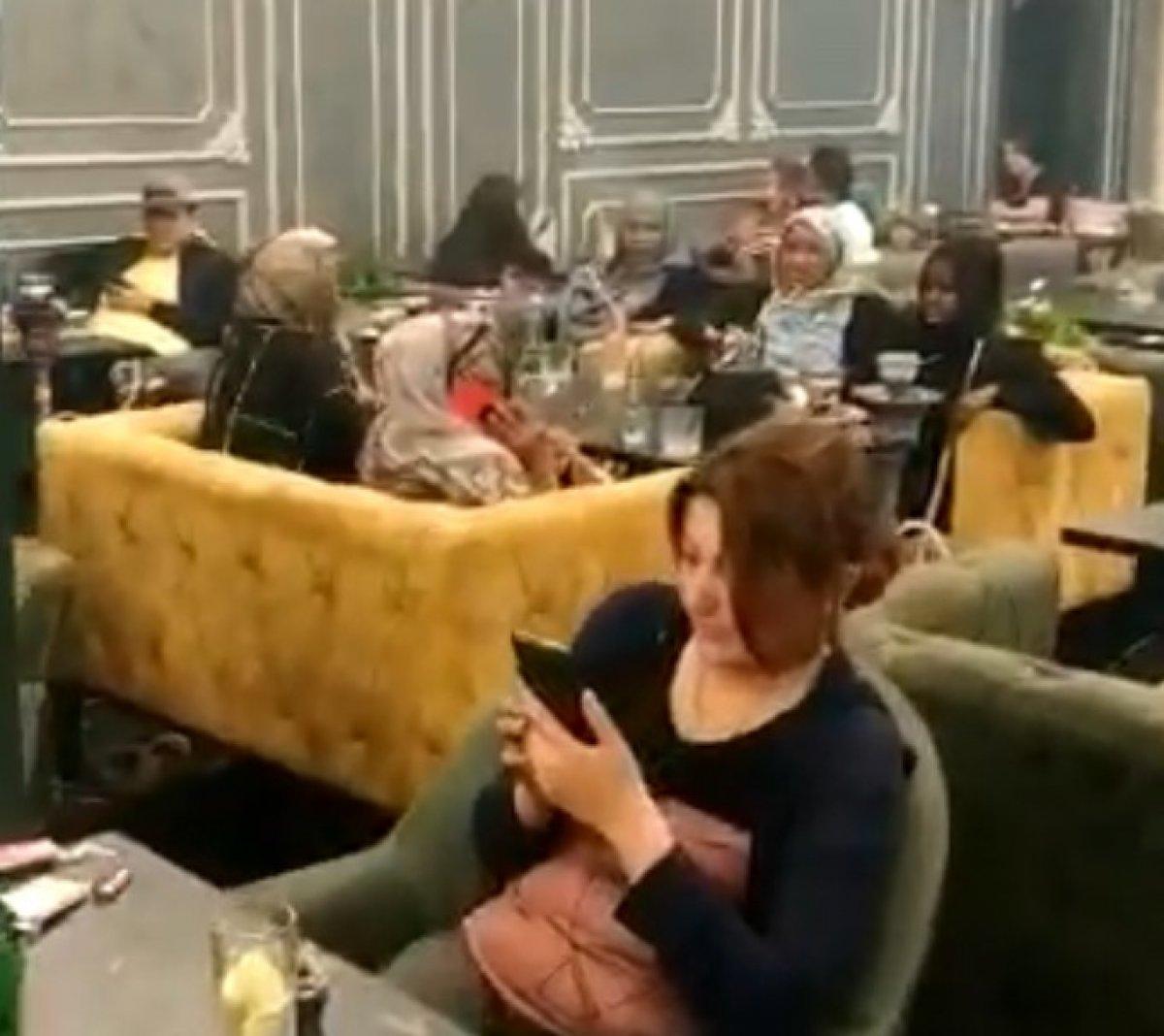 Fatih’te nargile kafeye polis baskını