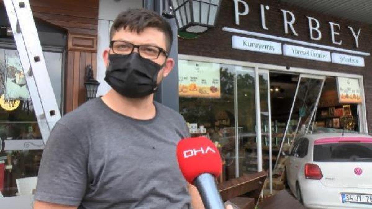 Başakşehir'de aracını park etmek istedi, kuru yemişçiye daldı