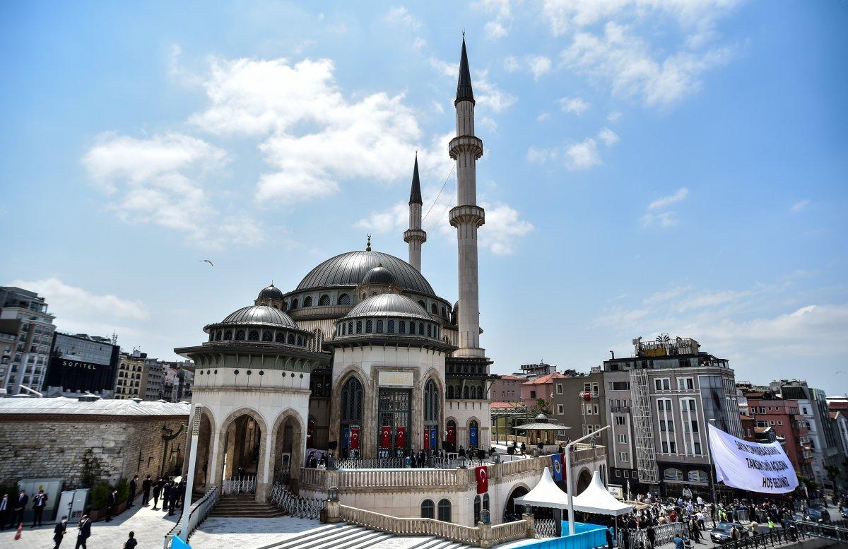 Taksim Camii'nde açılış öncesi görüntüler
