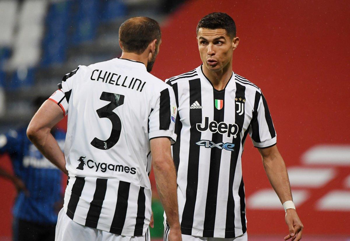 Ronaldo'dan takıma: Ayrılmak istiyorum