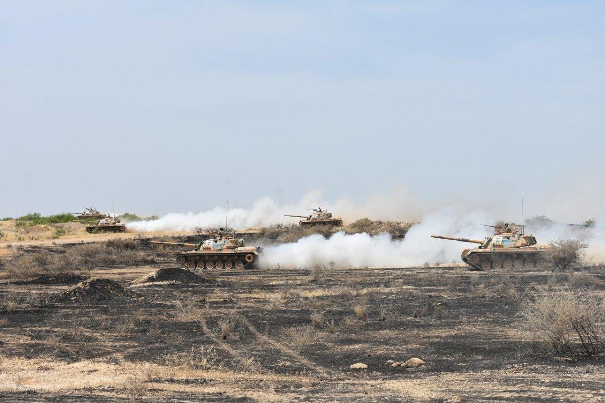 TSK'dan, Kıbrıs 'Kıtalı Komuta Yeri Tatbikatı' paylaşımı