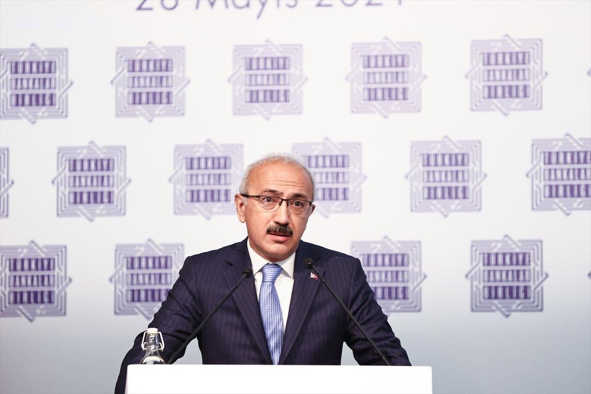 Lütfi Elvan: Salgının başından beri 79 milyar TL harcama yaptık