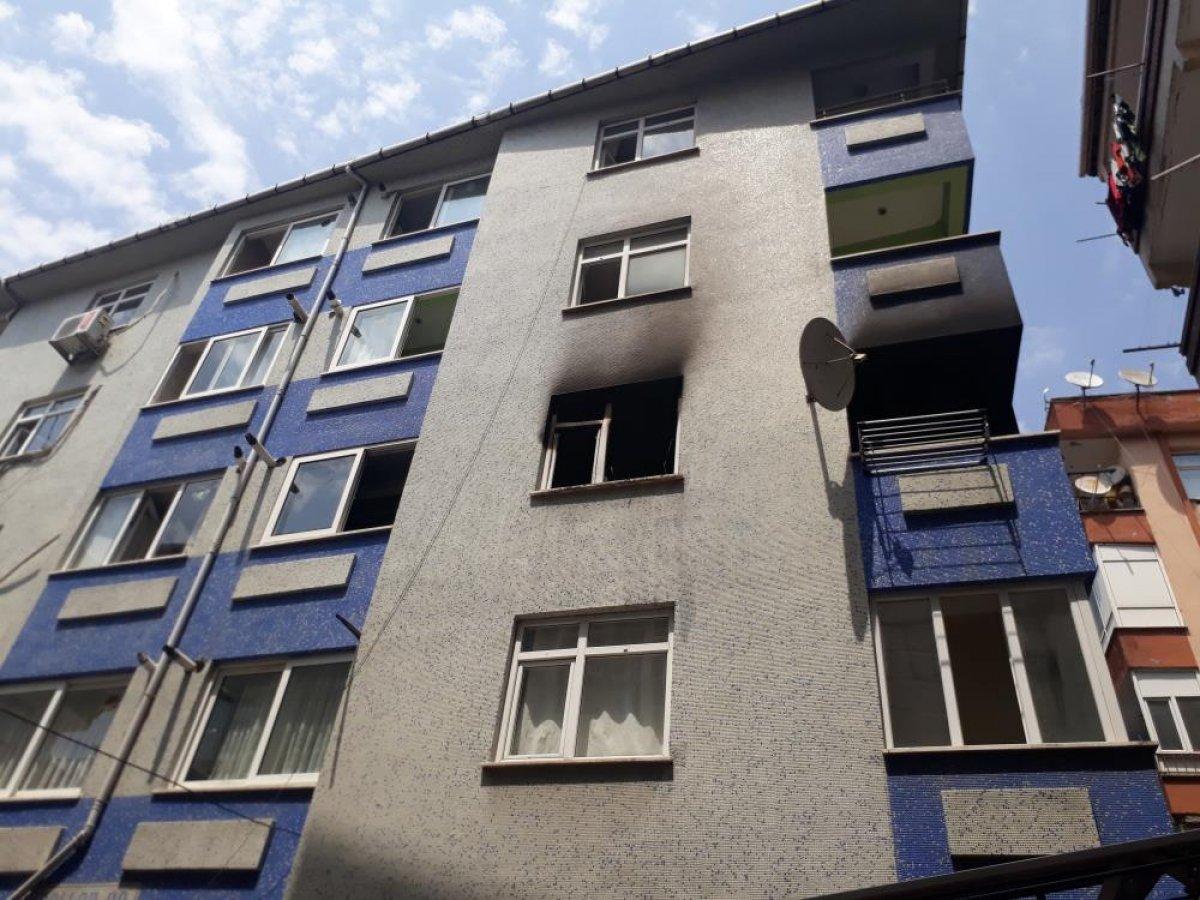 Bahçelievler'de 5 katlı binada yangın çıktı